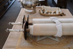 WHAT IS A SEFER TORAH